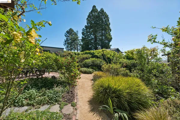 $1,375,000 | 938 San Benito Road, Berkeley, CA 94707