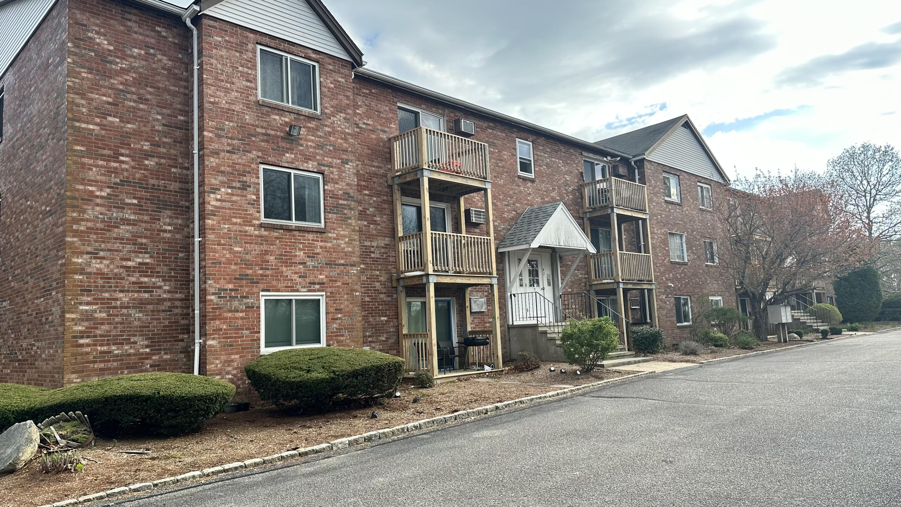 90-92 Sandwich Road, Unit D6 Bourne, MA 02532 - Photo 1 of 11 Waterview Hill Condominium