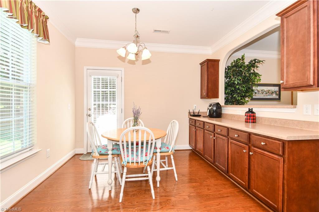3797 Shadow Ridge Drive High Point, NC 27265 - Photo 12 of 25 Gallery Image 12