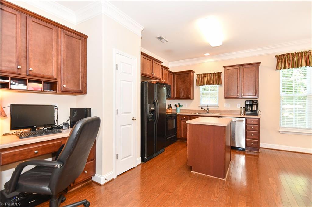 3797 Shadow Ridge Drive High Point, NC 27265 - Photo 9 of 25 Gallery Image 9