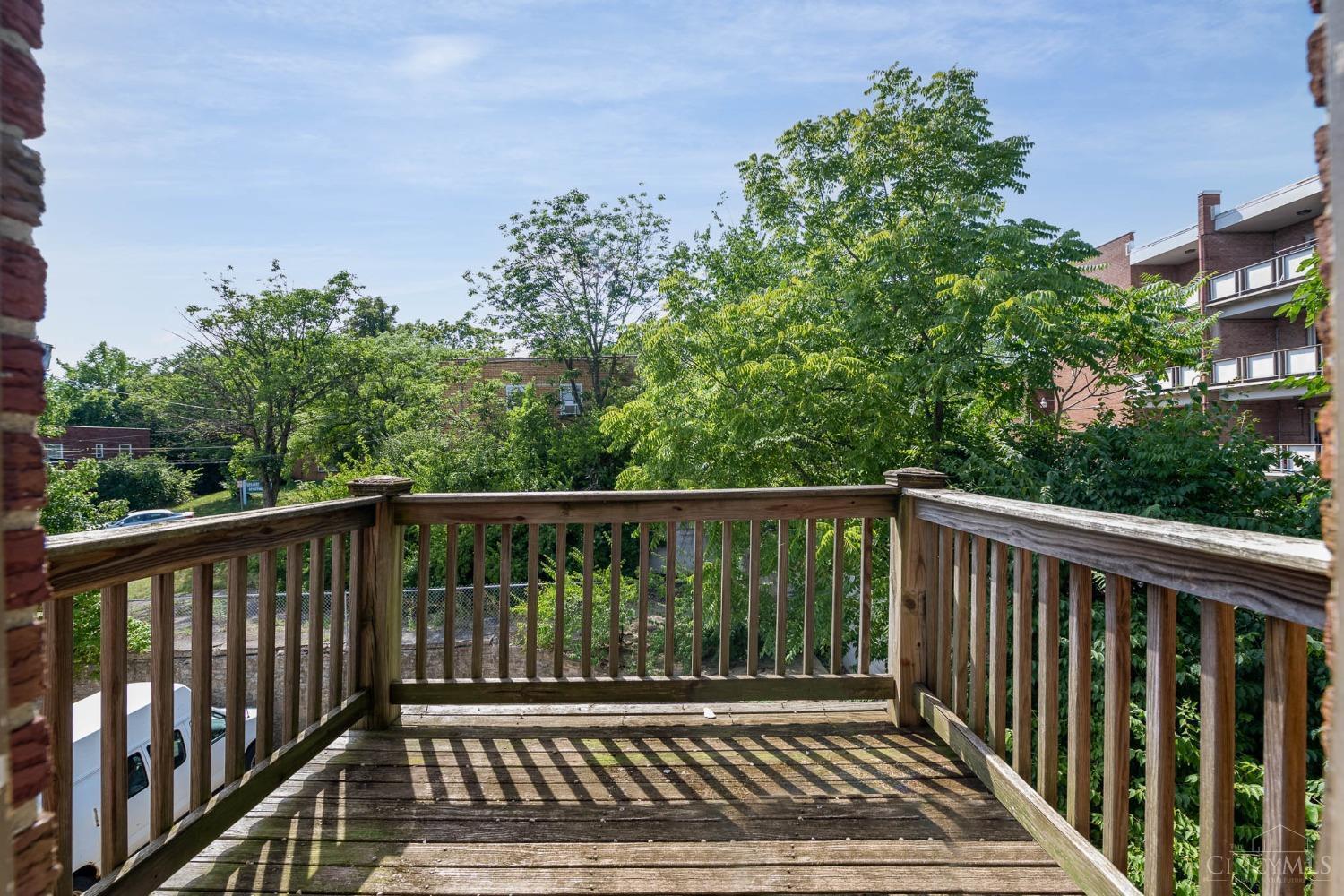 2363 Ravine Street Cincinnati, OH 45219 - Photo 14 of 18 Gallery Image 14