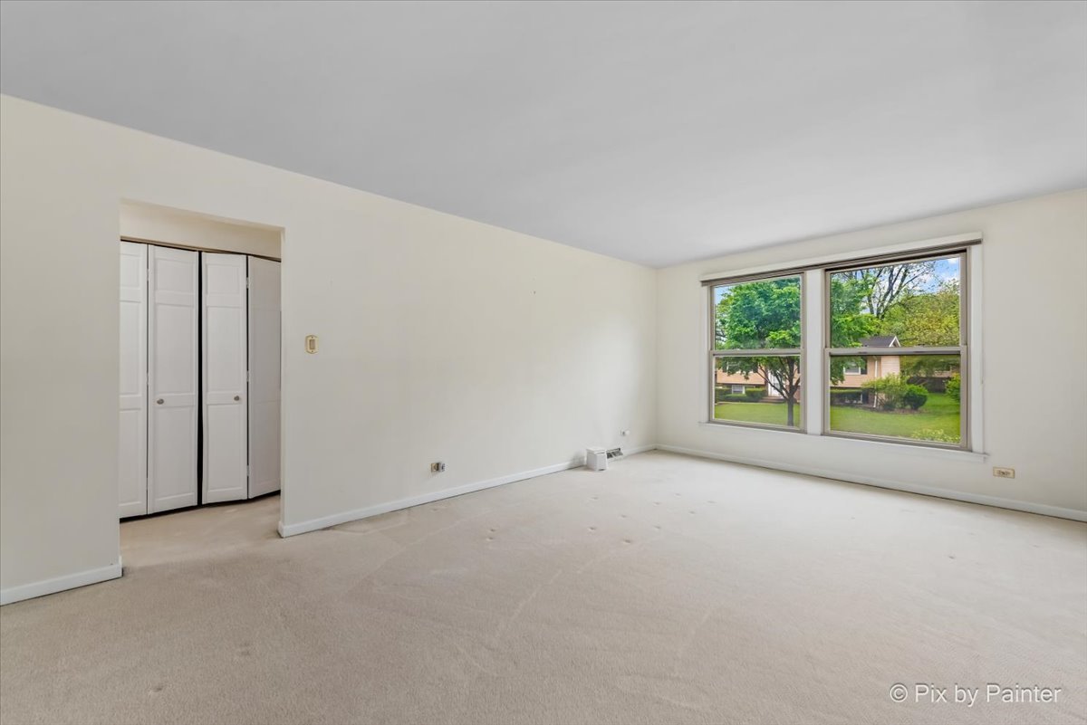 2302 Birch Lane Rolling Meadows, IL 60008 - Photo 11 of 30 an empty room with a window