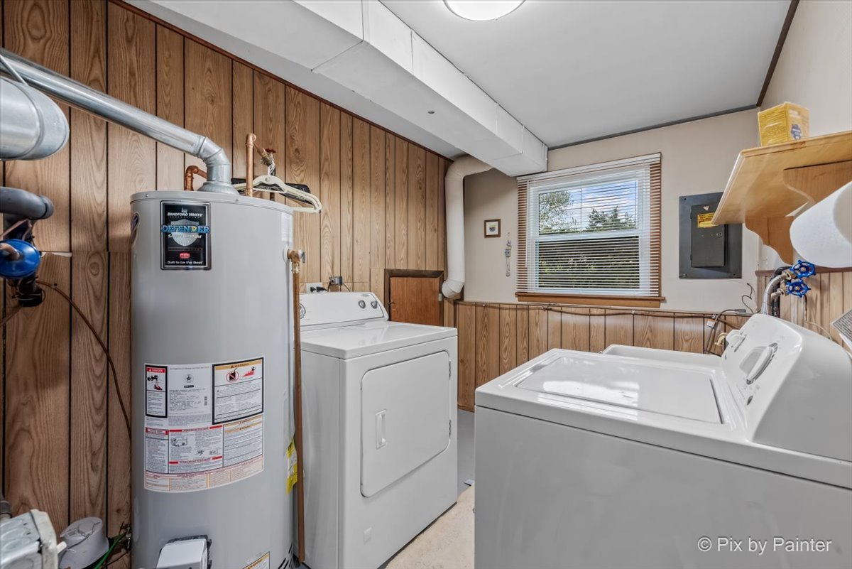 2302 Birch Lane Rolling Meadows, IL 60008 - Photo 25 of 30 a utility room with dryer and washer