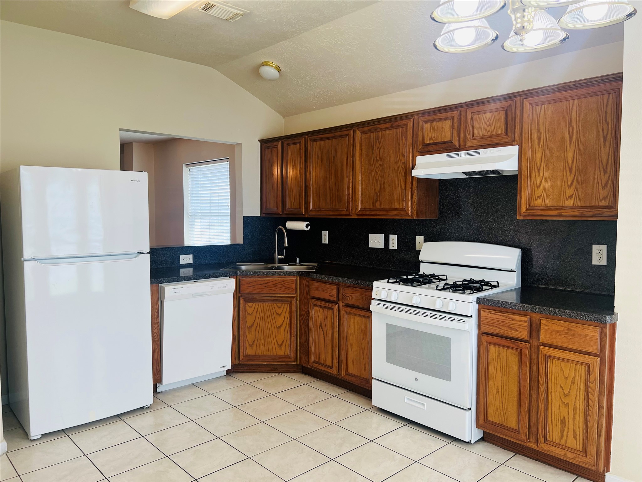 11007 Indus Street Houston, TX 77089 - Photo 4 of 15