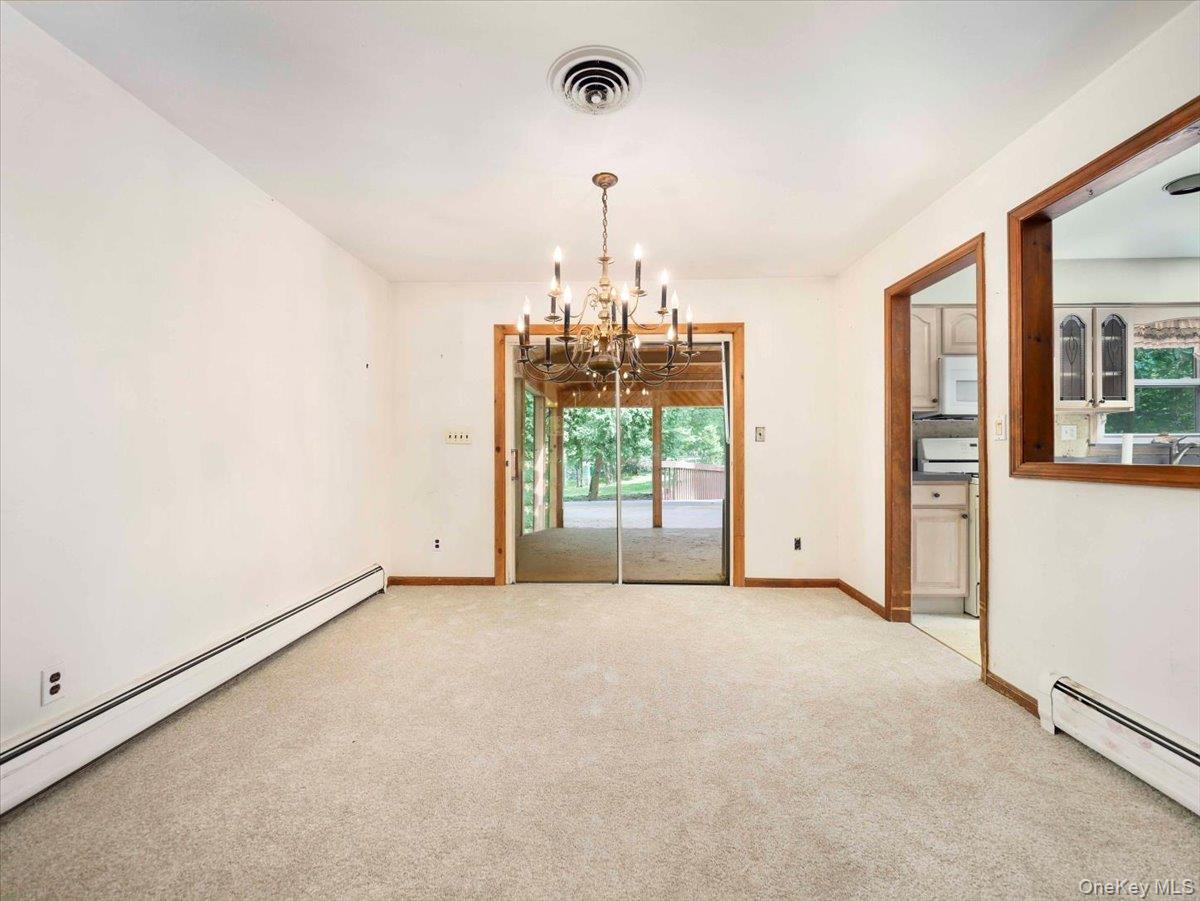 61 Rolling Ridge Road New City, NY 10956 - Photo 4 of 47 Gallery Image 4