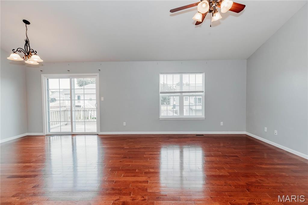 22961 Revelation Road Waynesville, MO 65583 - Photo 10 of 69 Gallery Image 10