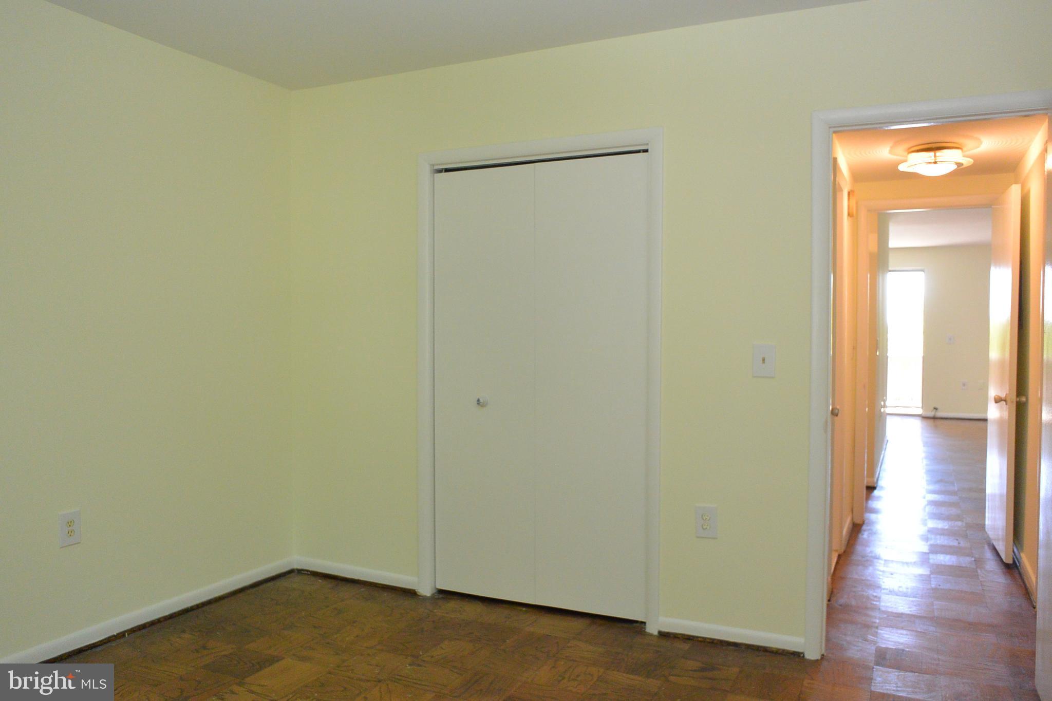 103 Cross Keys Road, Unit R103D2 Baltimore, MD 21210 - Photo 19 of 40