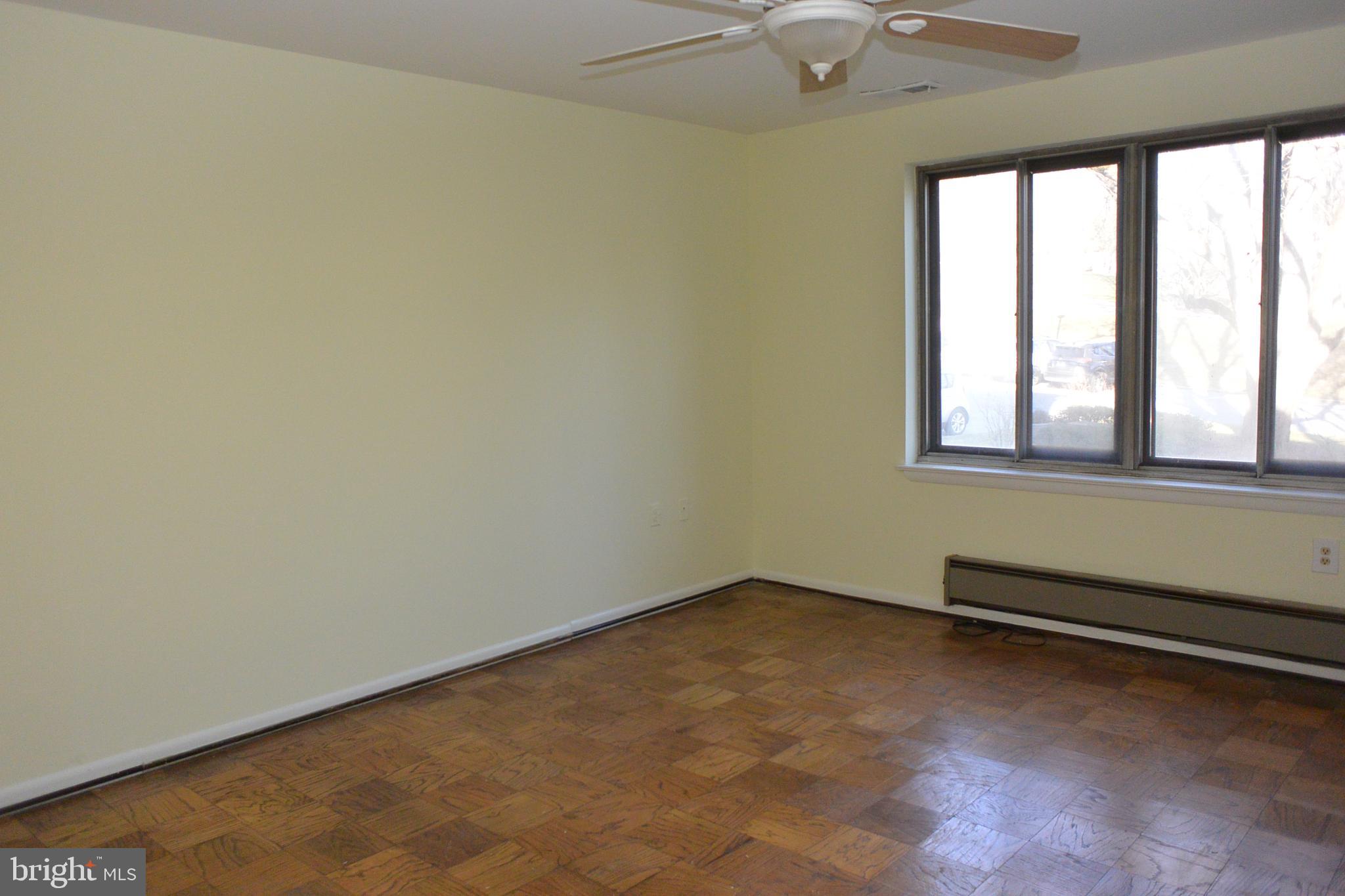 103 Cross Keys Road, Unit R103D2 Baltimore, MD 21210 - Photo 23 of 40