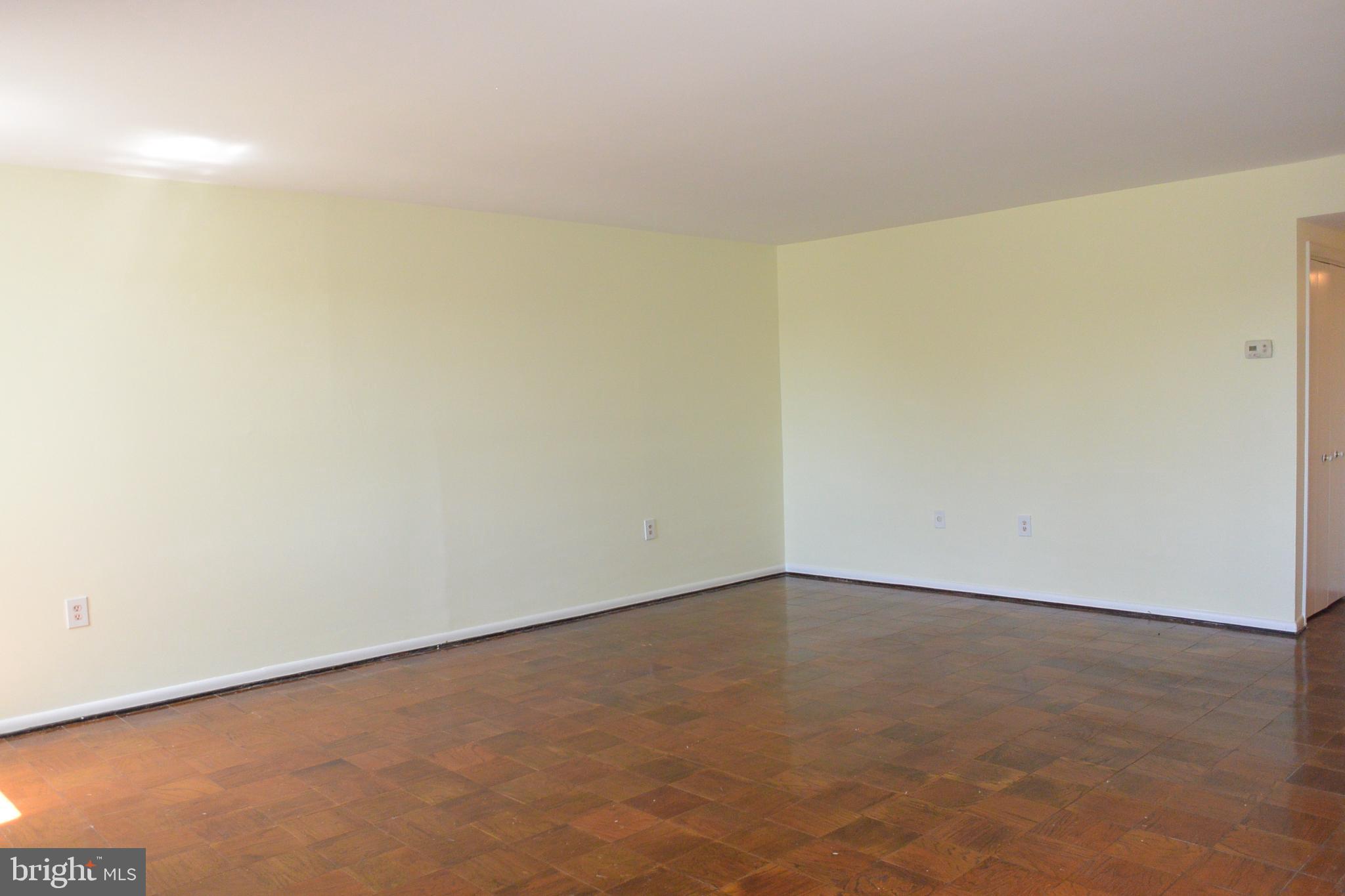 103 Cross Keys Road, Unit R103D2 Baltimore, MD 21210 - Photo 5 of 40