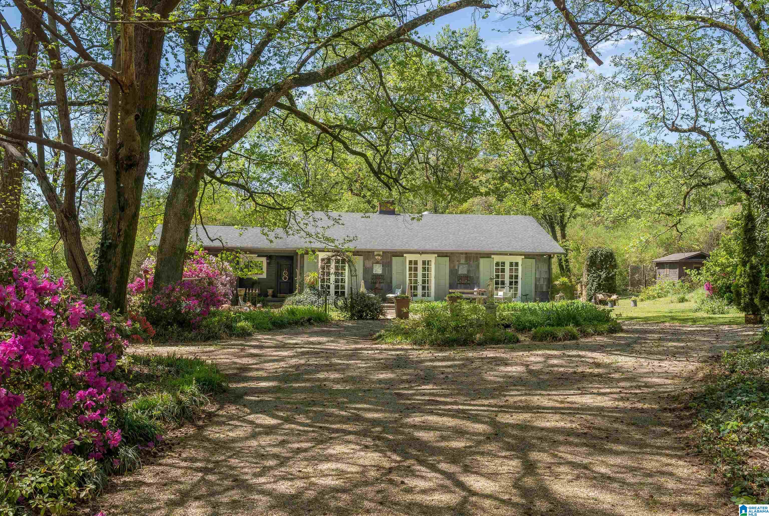 940 Hitching Post Lane Birmingham, AL 35210 - Photo 1 of 43
