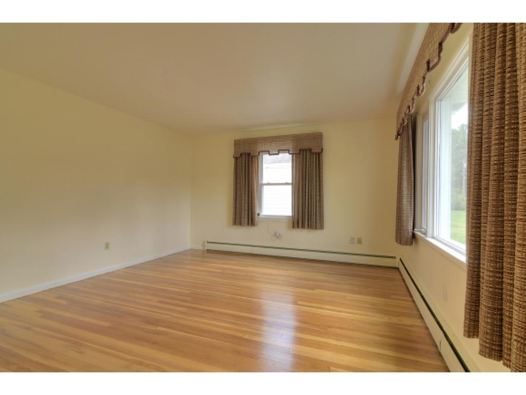 9 Knollcrest Road Goffstown, NH 03045 - Photo 15 of 36 Gallery Image 15