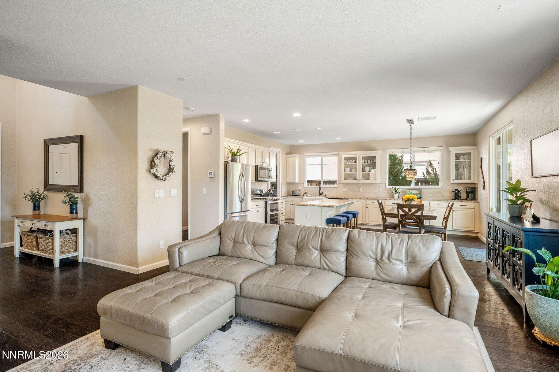2960 Show Jumper Lane Reno, NV 89521 - Photo 6 of 46 006_21-print-2960_show_jumper-22_449