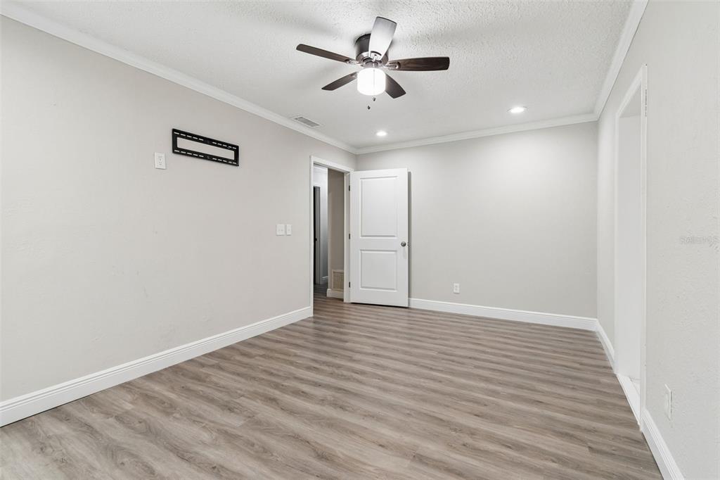 7403 Spring Court Tampa, FL 33634 - Photo 64 of 100