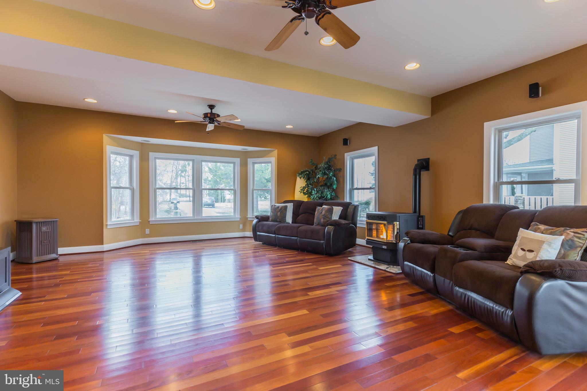1457 Nieman Road Shady Side, MD 20764 - Photo 14 of 49 a living room with furniture window and wooden floor