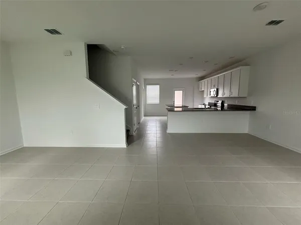 $2,400 | 1996 Tohoqua Boulevard, Kissimmee, FL 34744