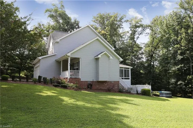 $379,900 | 344 Saddlebred Loop, Stokesdale, NC 27357