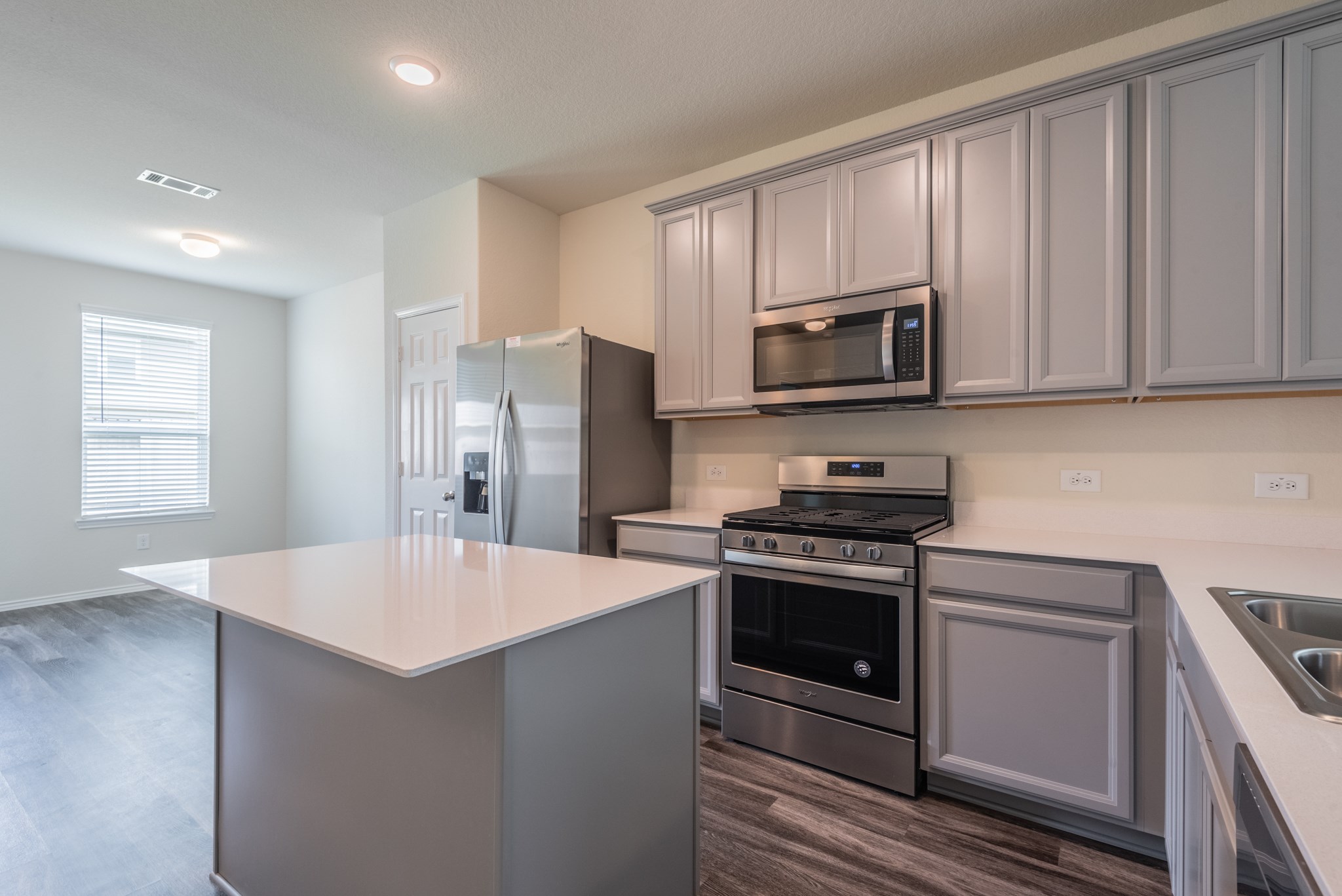 5715 Pampus Prairie Road Katy, TX 77493 - Photo 9 of 25 Gallery Image 9