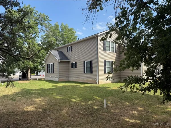 $3,200 | 8550 Nottingham Terrace, Clarence, NY 14221