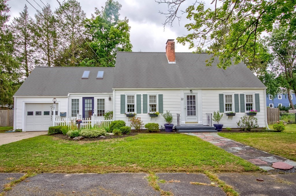 22 Maple Street Hudson, MA 01749 - Photo 1 of 42 Gallery Image 1