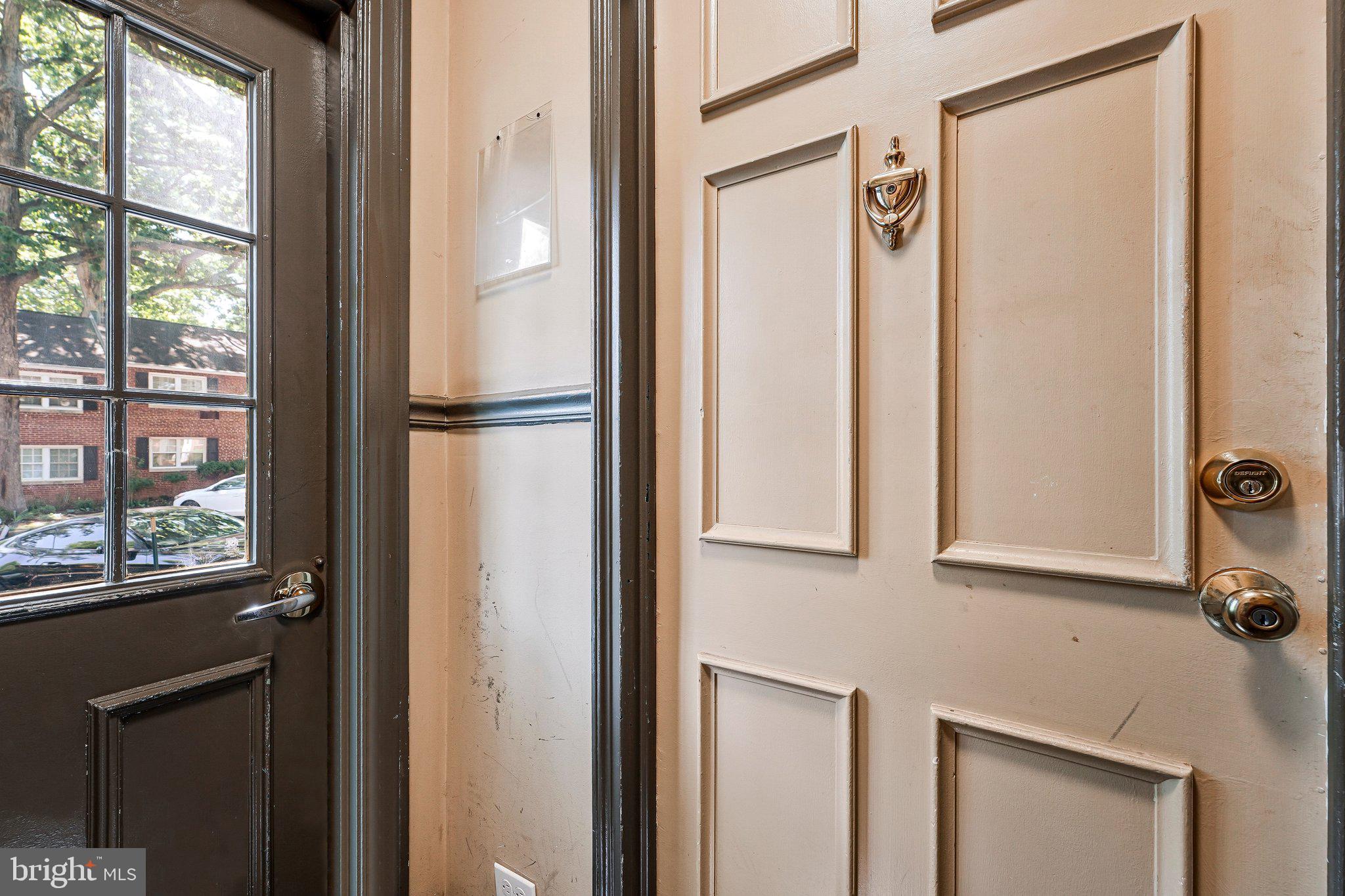4309 2nd Road North, Unit 43091 Arlington, VA 22203 - Photo 2 of 17