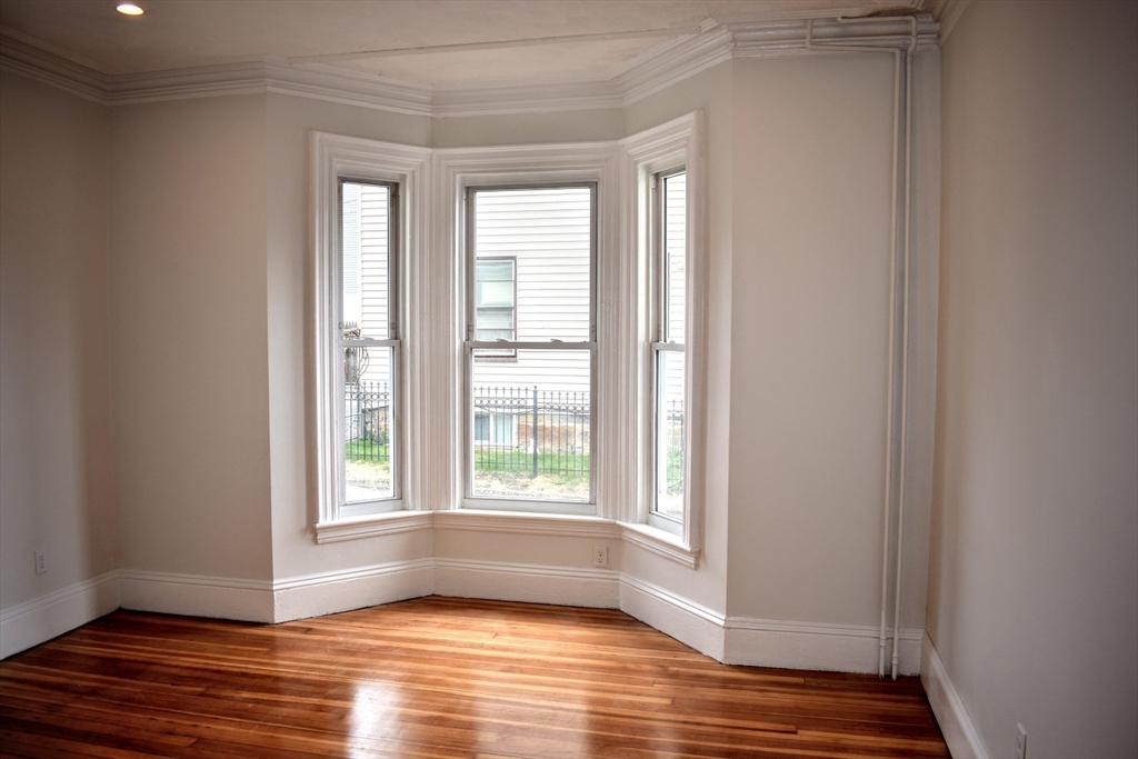 41 School Street, Unit 1 Boston, MA 02119 - Photo 14 of 39