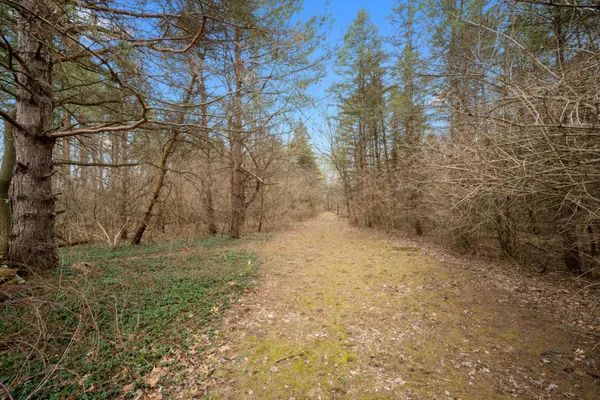 $249,900 | 600 Benson Road, Benton Harbor, MI 49022