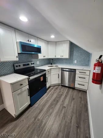 $2,750 | 93 Hughes Street, Unit 5, Maplewood, NJ 07040