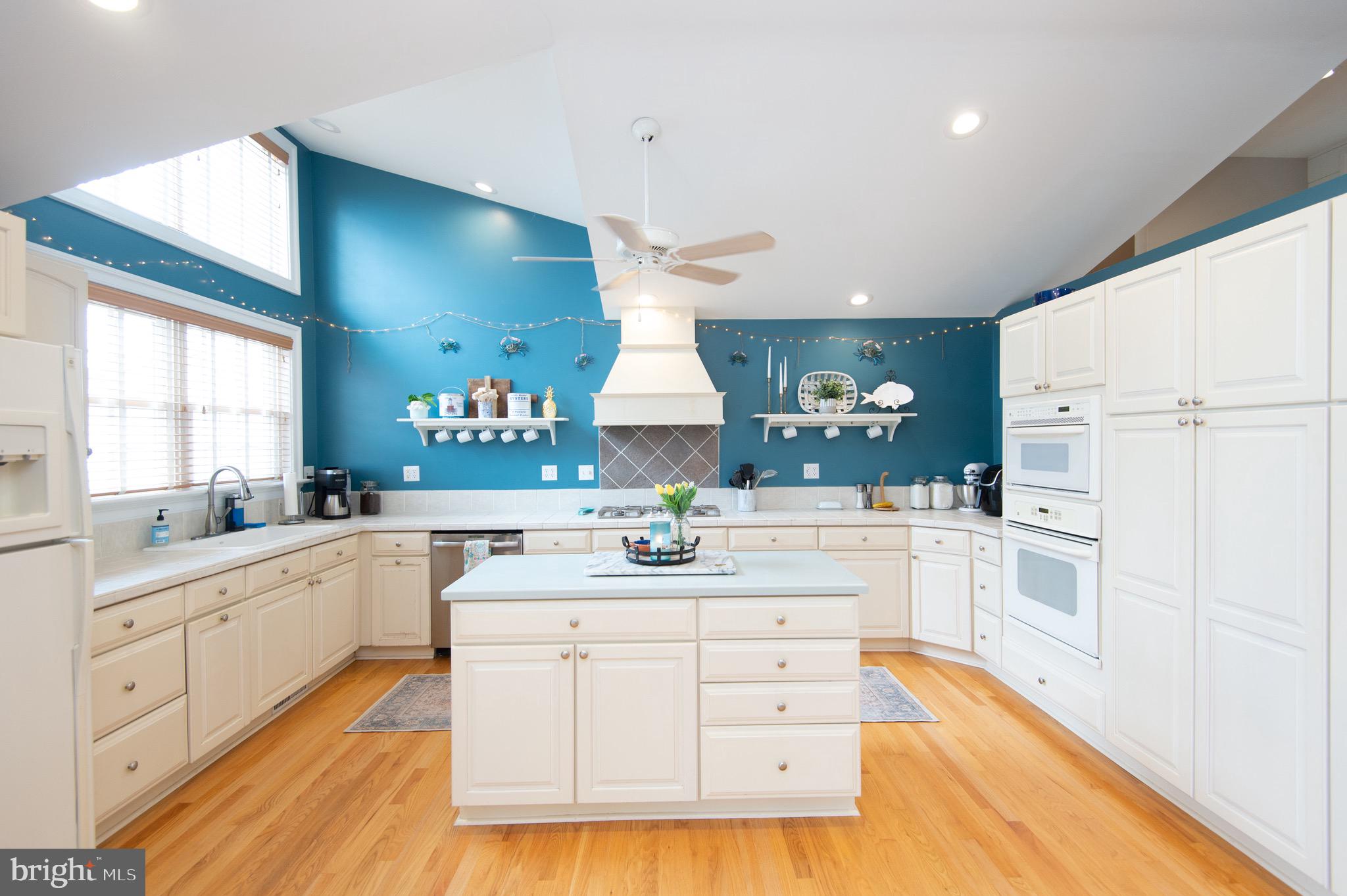 8 Sandy Acres Road Cambridge, MD 21613 - Photo 2 of 55 kitchen