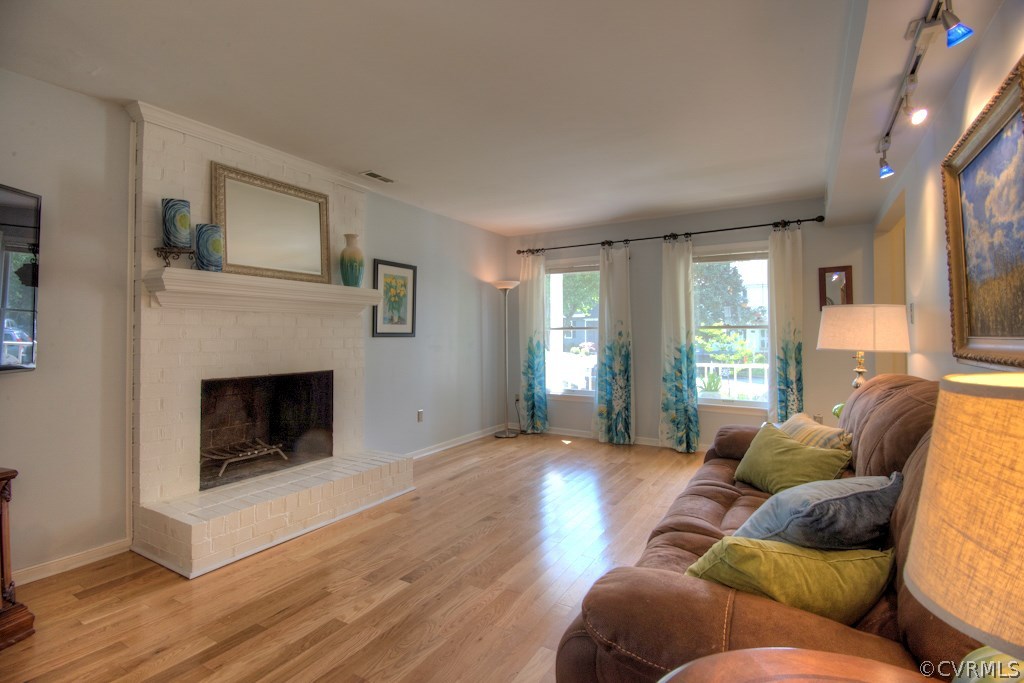 5205 Reids Pointe Road Glen Allen, VA 23060 - Photo 8 of 28 Gallery Image 8