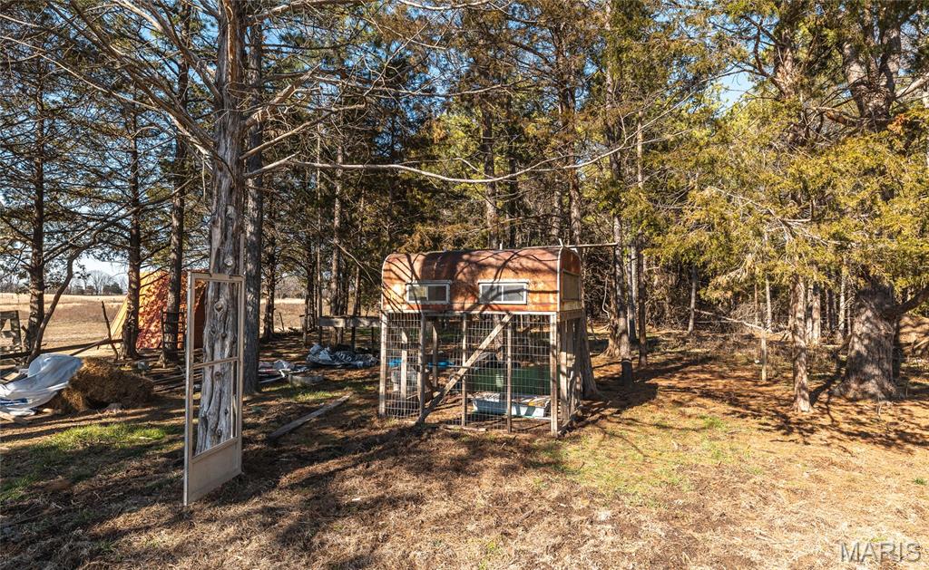 19777 Harry Road Licking, MO 65542 - Photo 22 of 52