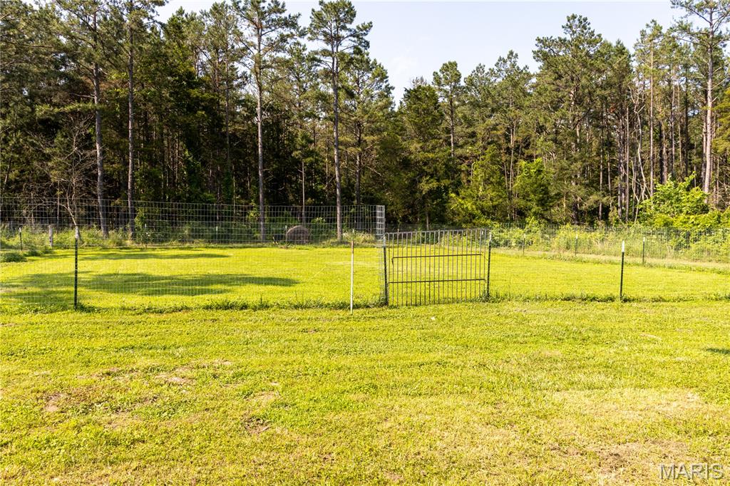 19777 Harry Road Licking, MO 65542 - Photo 34 of 52