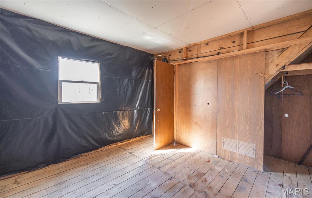 19777 Harry Road Licking, MO 65542 - Photo 10 of 52