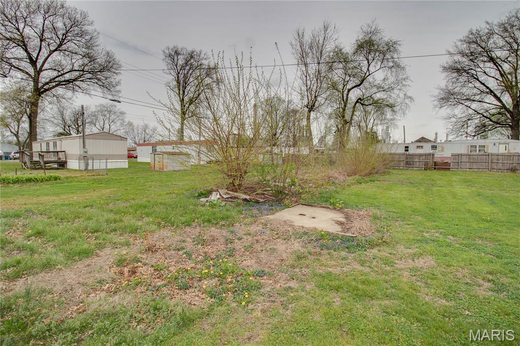 113 Ohio Avenue South Roxana, IL 62087 - Photo 11 of 11