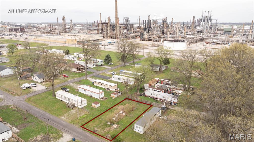 113 Ohio Avenue South Roxana, IL 62087 - Photo 3 of 11