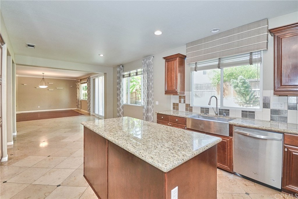 13682 Sandhill Crane Road Eastvale, CA 92880 - Photo 17 of 57