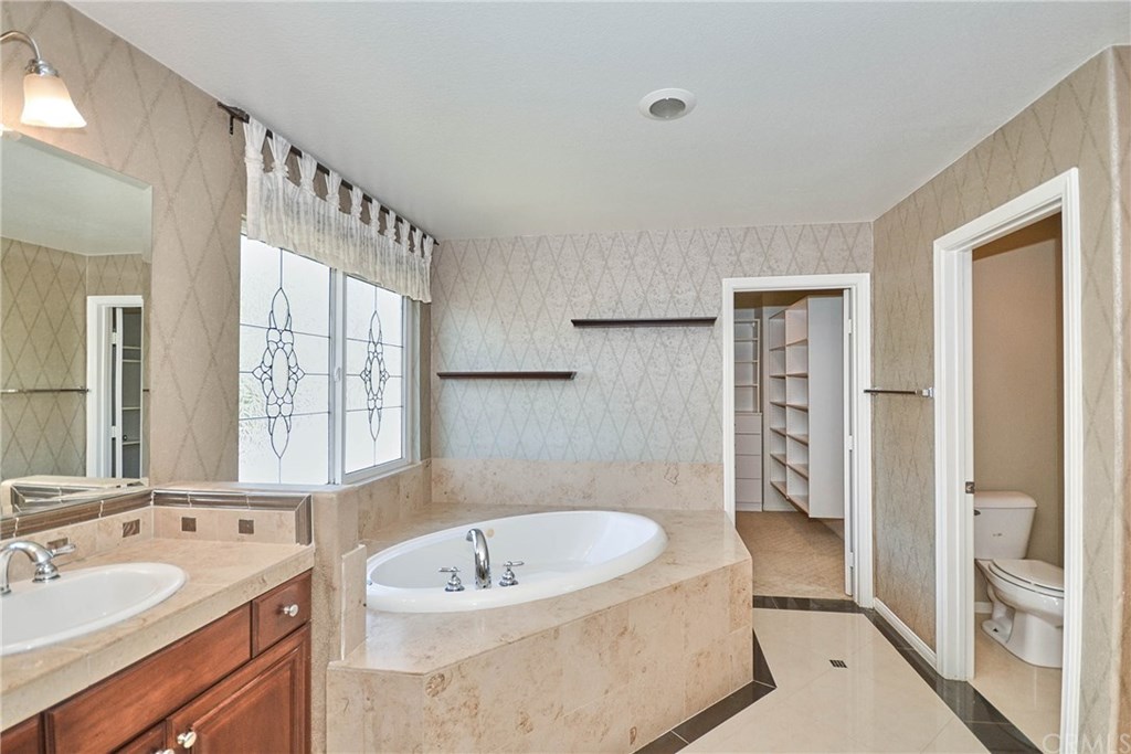 13682 Sandhill Crane Road Eastvale, CA 92880 - Photo 38 of 57