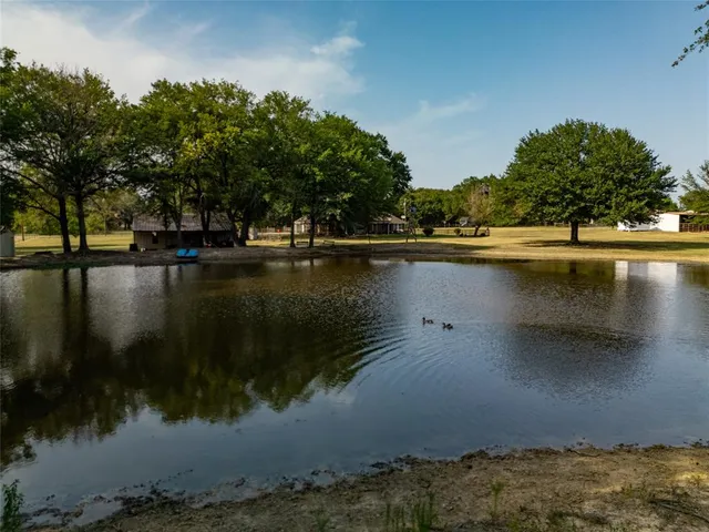 $950,000 | 620 County Road 2605, Bonham, TX 75418