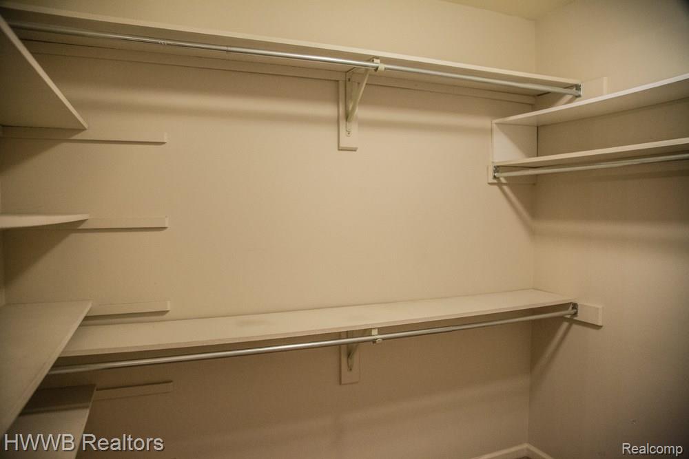 271 Marmoor Court, Unit 26 Rochester Hills, MI 48309 - Photo 28 of 46