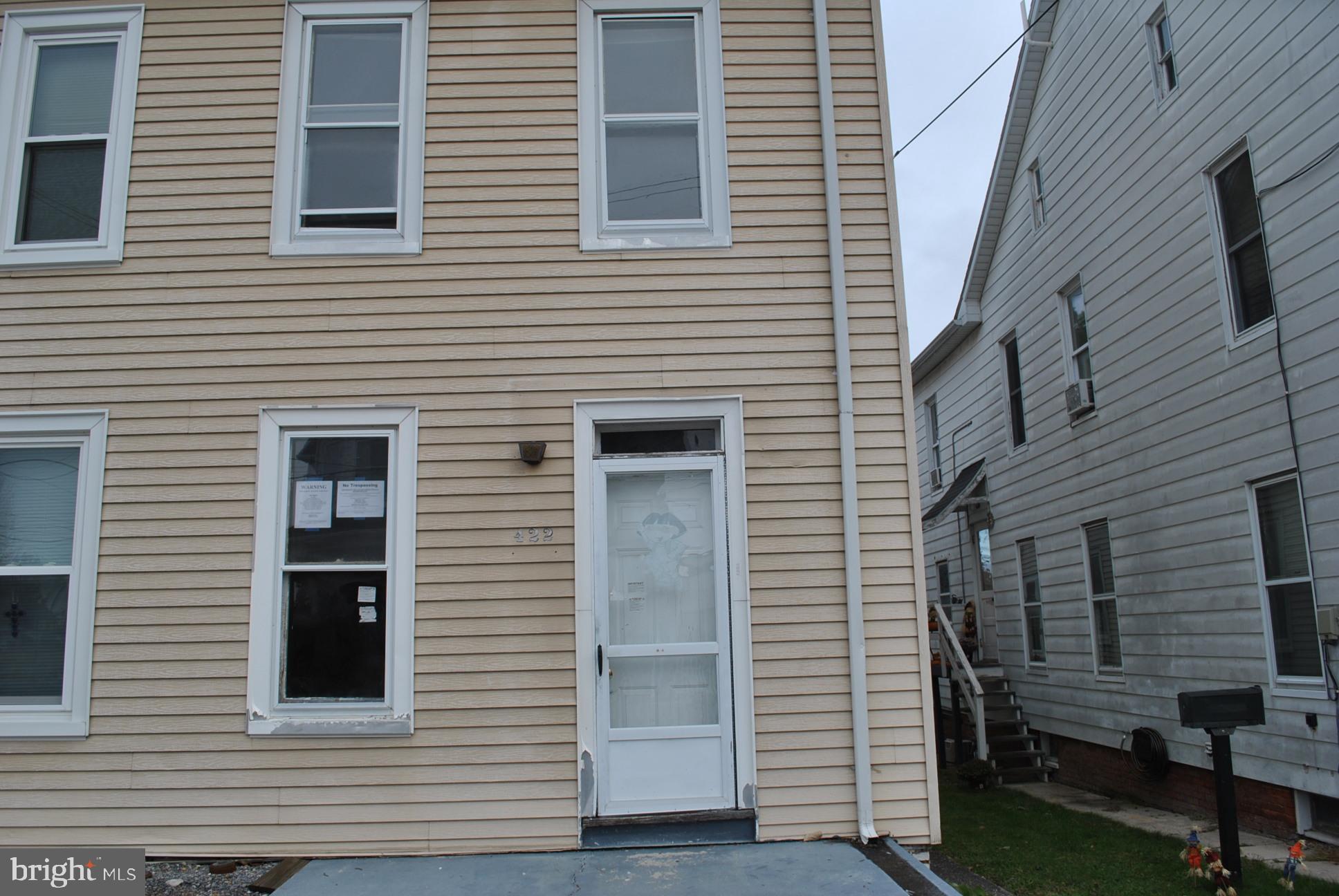 422 Locust Street Hanover, PA 17331 - Photo 1 of 17 Exterior (Front)