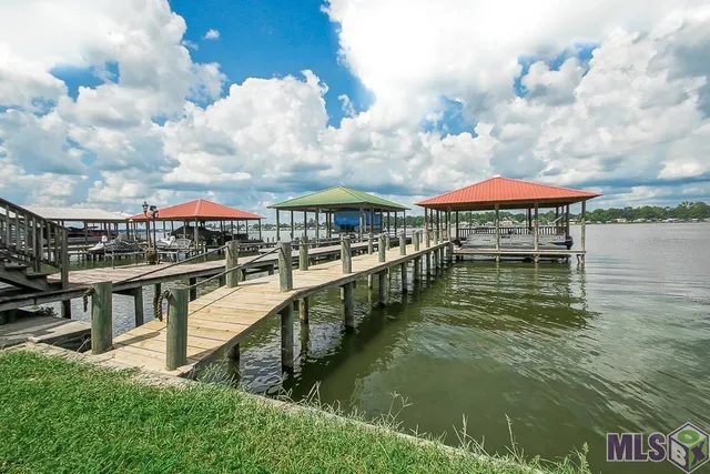 $849,900 | 7922 False River Drive, Oscar, LA 70762