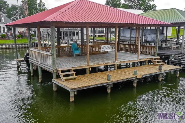 $849,900 | 7922 False River Drive, Oscar, LA 70762