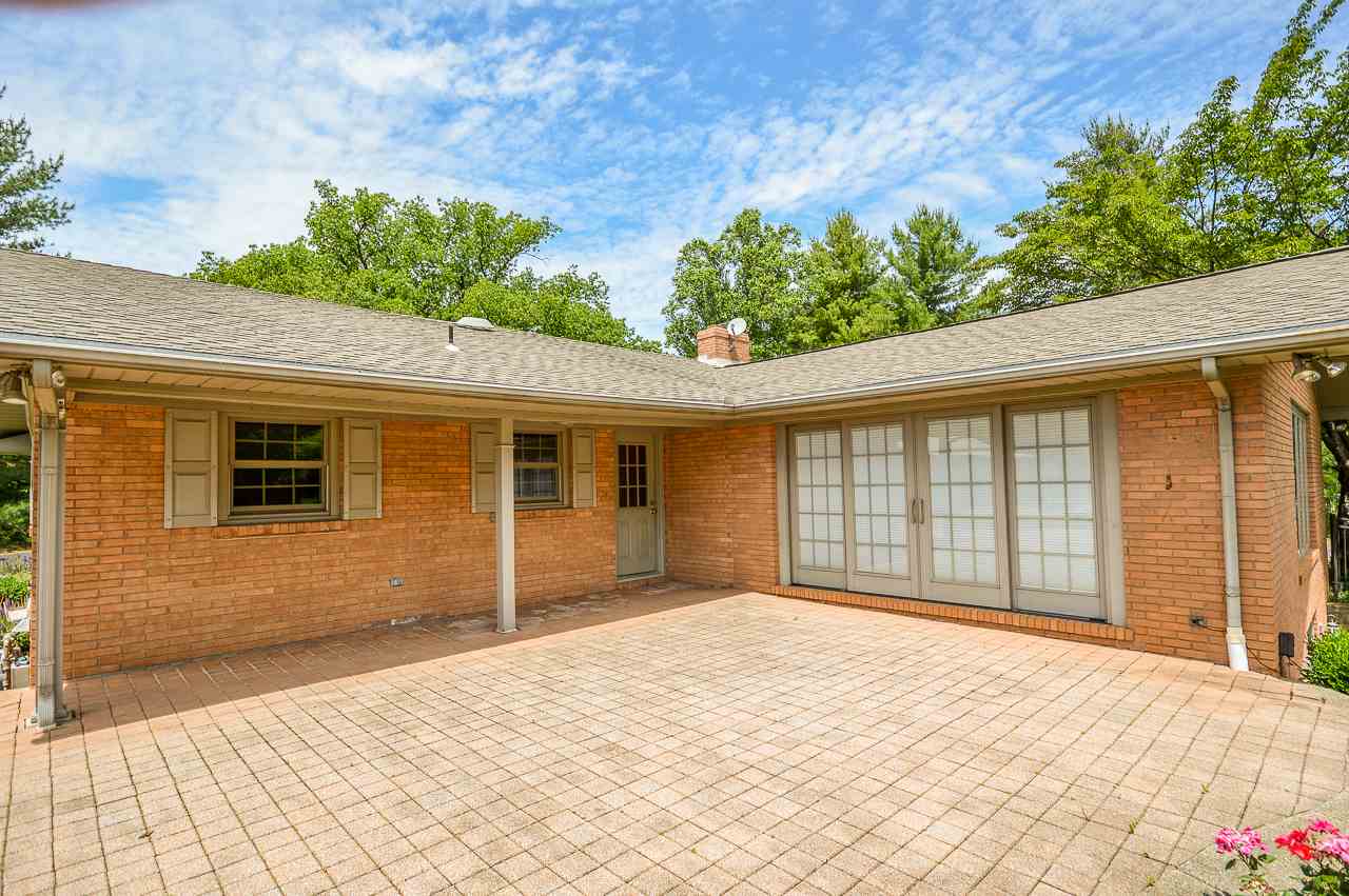 5420 Ford Road Mount Vernon, IN 47620 - Photo 5 of 27 Gallery Image 5