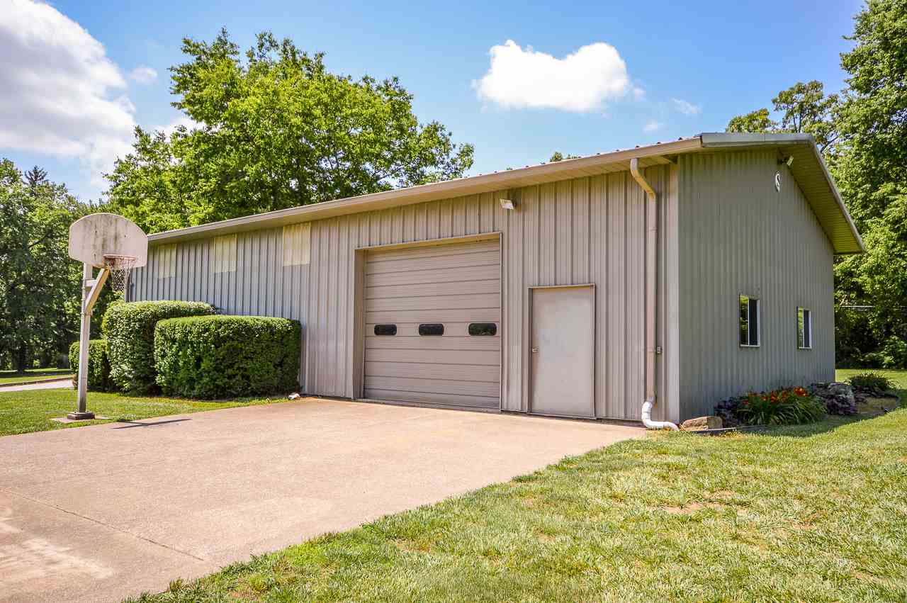 5420 Ford Road Mount Vernon, IN 47620 - Photo 6 of 27 Gallery Image 6