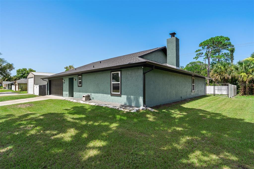 2817 Yule Tree Drive Edgewater, FL 32141 - Photo 3 of 45