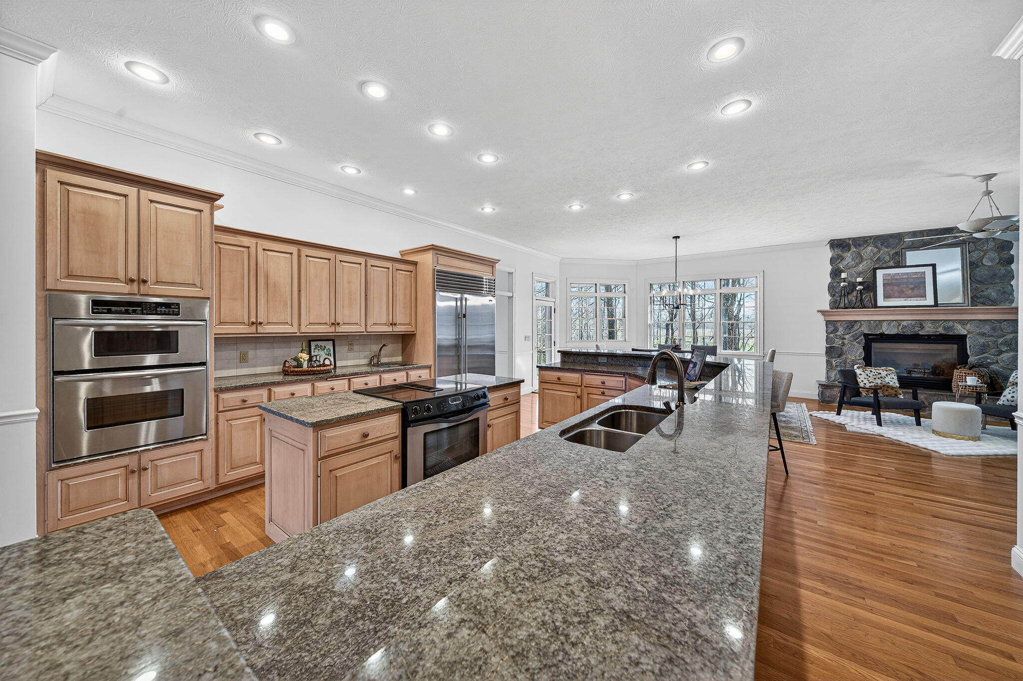 2065 West River Road Niles, MI 49120 - Photo 10 of 36 2065 W River Rd-28