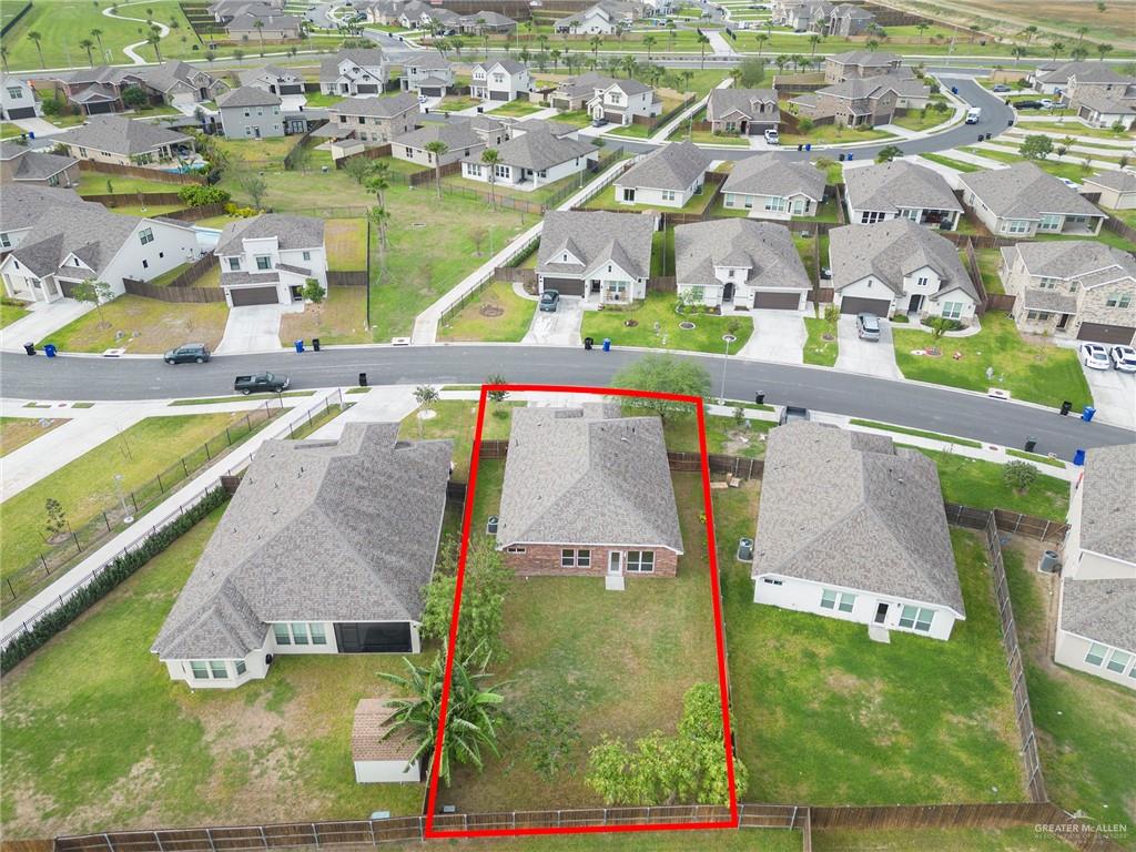 14337 Chalk Rdg Drive McAllen, TX 78504 - Photo 19 of 21 Aerial view showcasing a spacious lot with a large backyard, highlighted boundaries and prime location within the neighborhood