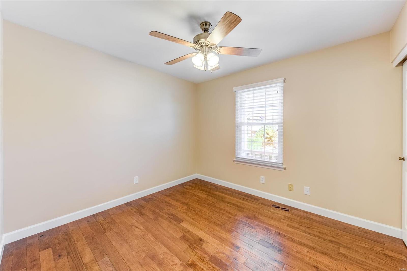 16259 Castlerea Boulevard Ellisville, MO 63021 - Photo 12 of 21