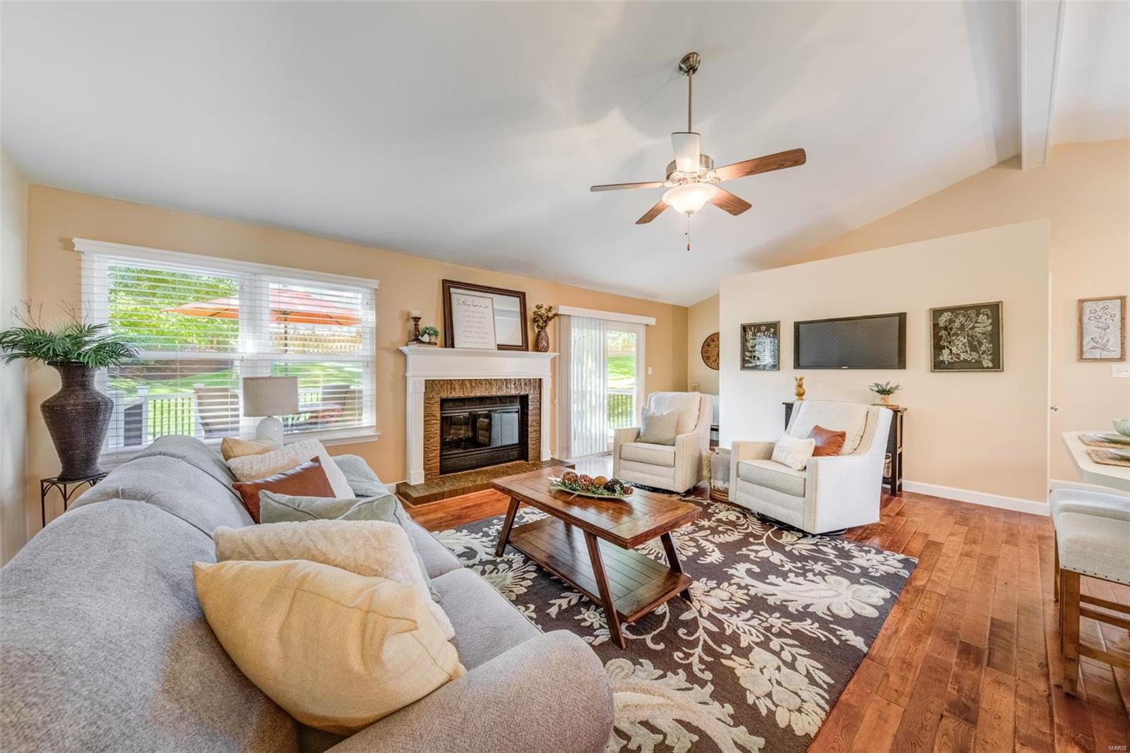 16259 Castlerea Boulevard Ellisville, MO 63021 - Photo 4 of 21