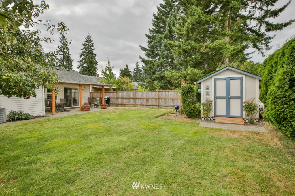 727 Cabot Road Everett, WA 98203 - Photo 22 of 25