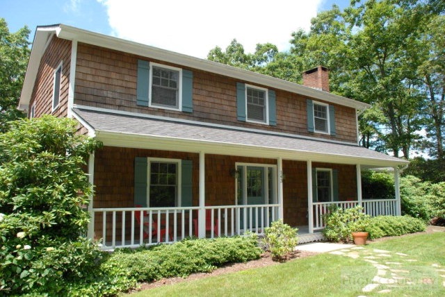 143 Oak Ridge Drive Boone, NC 28607 - Photo 1 of 20 Gallery Image 1